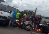 Серьезная авария в Вологде: мотоциклиста раздавило автомобилем (ВИДЕО)