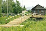 В Череповецком районе жители самостоятельно построили мост