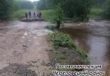 В Череповецком районе размыло региональную дорогу: перекрыто движение к нескольким деревням