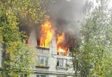 В Череповце эвакуировали 13 человек из горящей многоэтажки