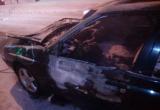 "Машина пламенем объята": в Череповце во время движения загорелся автомобиль