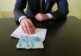 В Череповце осудили налогового инспектора за взятки