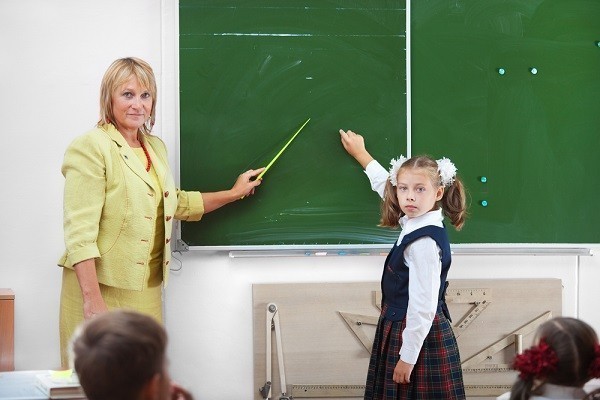 Исследование: Сколько зарабатывают учителя в России