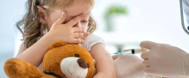 Детская вакцина от ковида: уколют всех