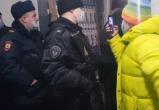 Сотрудники правопорядка вскрыли квартиру череповецкой активистки, выступающей против QR-кодов