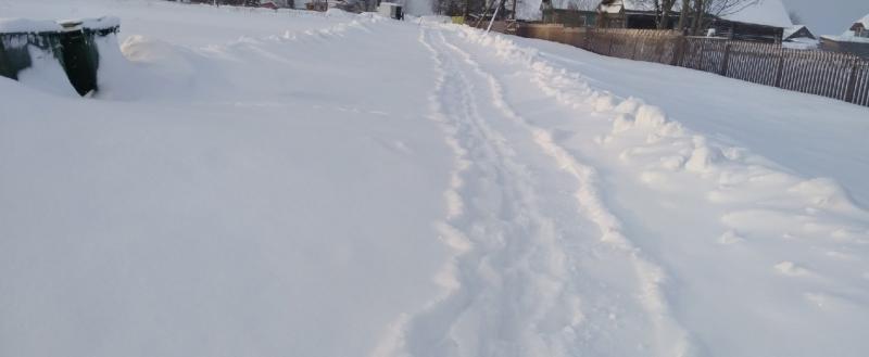 Жители Череповецкого района по-прежнему жалуются на качество уборки снега