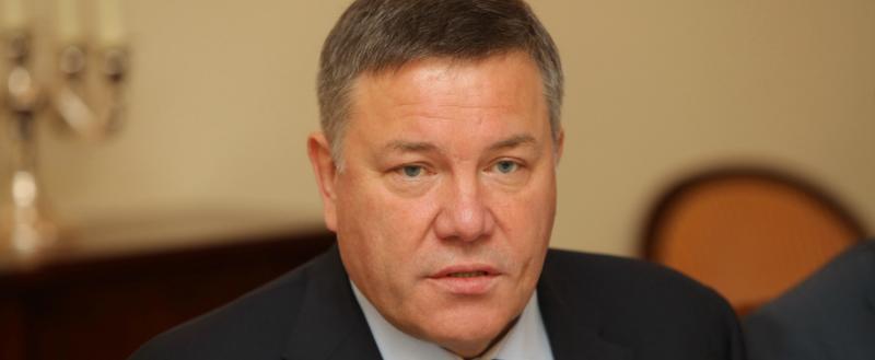 Олег Кувшинников призвал вологжан сохранять спокойствие и не поддаваться панике во время экономического кризиса