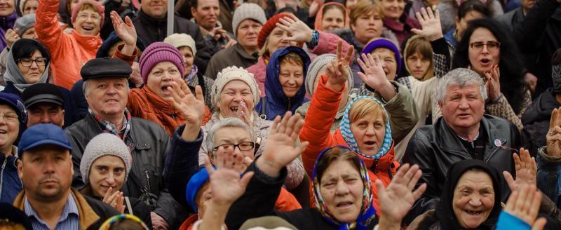 Социологи заявили о значительном увеличении количества оптимистов в России