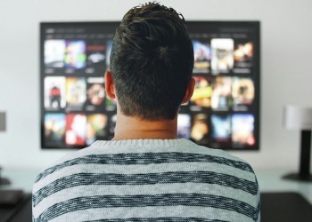 Как выбрать по-настоящему большой телевизор