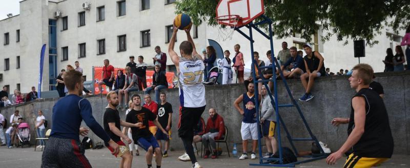 Любителей экстремальных видов спорта из Череповца приглашают узнать, чем дышат улицы