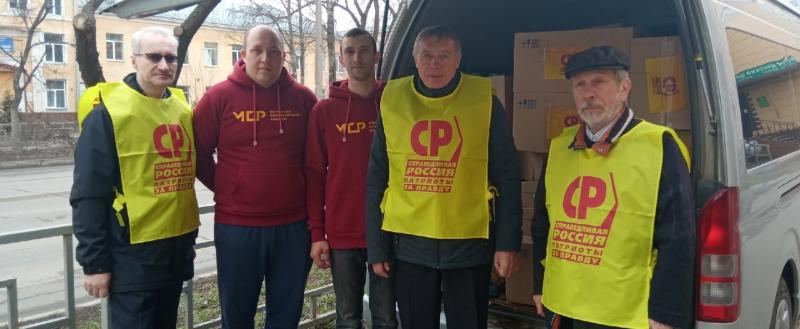 Очередную партию гуманитарной помощи для жителей Донецка и Луганска собрали справороссы