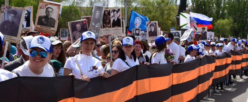 Вологодским участникам шествия "Бессмертного полка" рекомендовано соблюдать масочный режим
