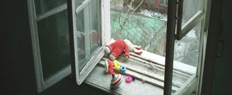 Падением ребенка из окна детского сада в Череповце заинтересовались оперативники