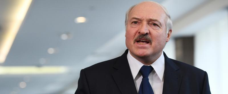 Александр Лукашенко: С 6 числа запрещается всякий рост цен в стране. За-пре-ща-ет-ся!