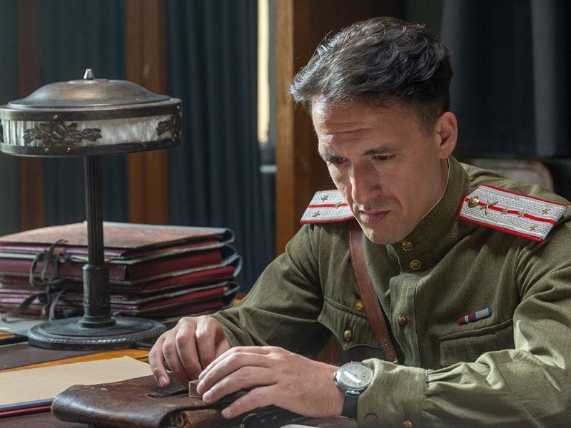 Актера Артура Смольянинова обвиняют в дискредитации армии
