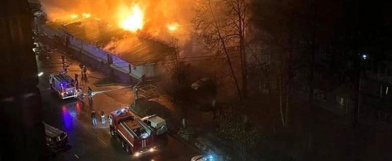 Страшный пожар в костромском ночном клубе унес жизни 13 человек