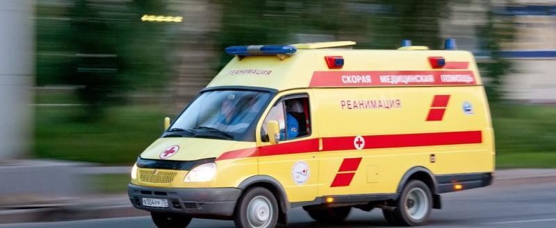 Криминалисты начали проверку инцидента с падением школьницы с балкона в Заягорбском районе Череповца