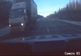 В Вологодской области девятилетняя девочка управляла грузовиком на федеральной трассе