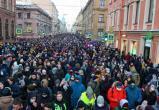 В России запретили митинговать около школ, больниц, церквей и вокзалов