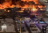 Возможен поджог: в Подмосковье в эти минуты горит крупный торговый центр