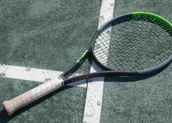 Как выбрать ракетку начинающему теннисисту-любителю? 