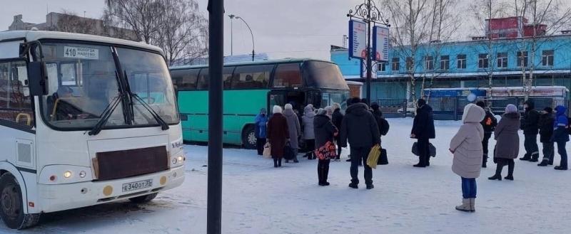 Междугородние автобусы со скольки лет