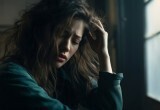 - Поищи деньги, пока я буду ее отвлекать, - свекровь подначивала золовку меня ограбить
