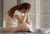 Один и тот же мужчина встречается со мной и с моей сестрой. И обе мы ждем от него ребенка