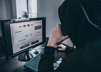 «Золотой час» при утечке данных: как быстро остановить мошенников и защитить себя — советы МВД