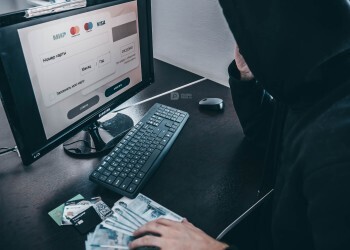 Обман в сети: как вычислить сайт-двойник и защитить свои деньги Обман в сети: как вычислить сайт-двойник и защитить свои деньги