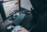 Обман в сети: как вычислить сайт-двойник и защитить свои деньги