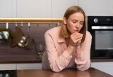Мой муж спалился на часах, а потом забыл закрыть дверь перед тем, как позвонить кому-то