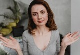 Свекровь решила устроить медовый месяц для своего брата в моей квартире
