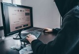 Депутат Госдумы назвал ключевые методы защиты от цифрового следа