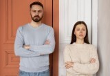 - Вы же не голодные, - деверь и его жена для нас накрыли скромный стол, а для себя - богатый