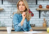 – Ты должна выбраться из этой ямы, – я протянула руку помощи ученице, которая жила с родителями-алкоголиками