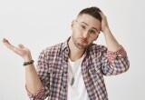 – Первым делом куплю маме дом, – муж планирует, как он распорядится большими деньгами, которые заработает когда-нибудь
