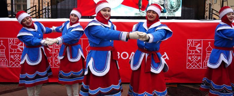 Открытие обновленной Кремлевской площади состоялось в День народного единства в Вологде