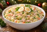 Новогодний стол без оливье: необычные салаты, которые завоевывают популярность