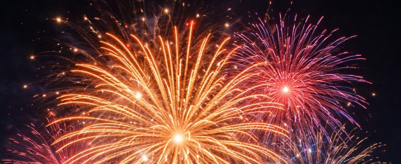 Эксперт рассказал, где безопасно запускать фейерверки в Новый год