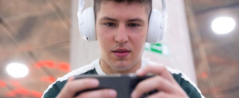 Вологодские зумеры полюбили уникальные номера телефонов