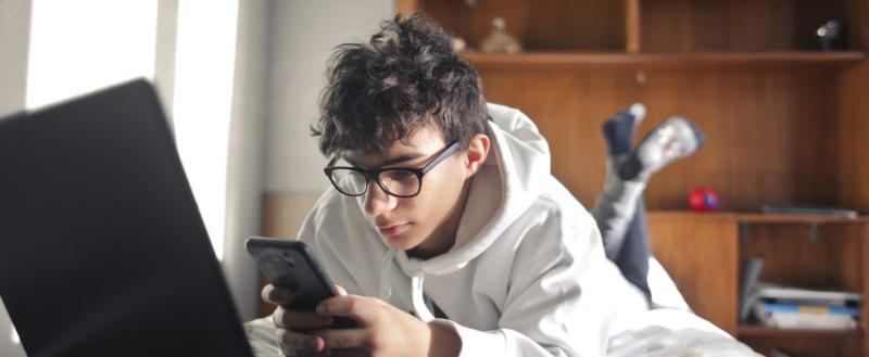 Молодежь стала тратить на онлайн-обучение в 6 раз больше времени 
