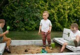 Мама мальчика, укушенного в саду, потребовала у меня контакты его родителей
