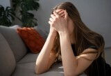 &mdash; Ты бесчувственная, &mdash; твердила сестра, когда я отказывалась бежать к маме по первому зову