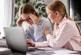 Радовалась, что нашла работу в крутой компании, а в итоге оказалась на побегушках у жены директора и присматриваю за его отпрысками