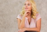 &ndash; Не хочу, чтобы Верочка там выглядела белой вороной, &ndash; жена тратит последние деньги на дорогую одежду для нашей дочери, которая уехала учиться в Москву