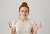 - Куда твоя мать смотрит? - знакомая в магазине отчитала моего сына за чипсы, которые он покупал