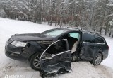 В Чагодощенском районе на федеральной трассе столкнулись три автомобиля