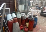 Конфликт в Череповецком районе: мужчина захватил чужие участки и устроил там мусорный полигон