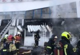 Почти 200 человек спаслись из горящего здания рынка (ФОТО, ВИДЕО)